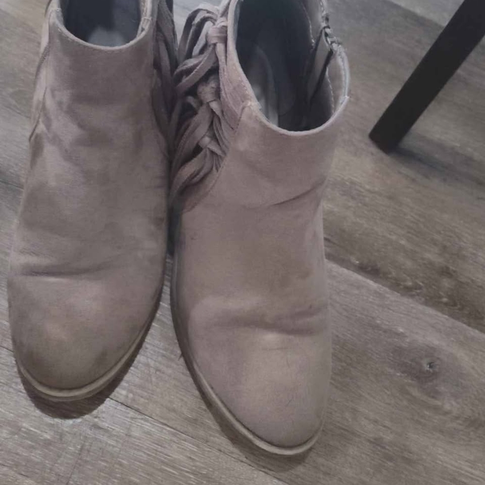 Women's Suede Ankle Boots - Taupe